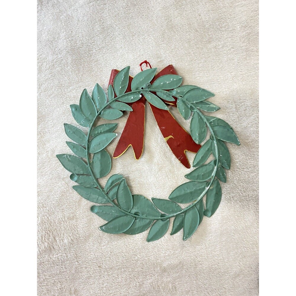 VTG 1980s Metal Christmas Wreath Wall, Door Decor Green Leaves Red Bow Berries - Picture 8 of 14